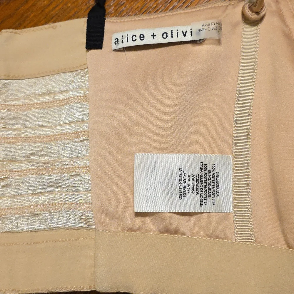 Alice + Olivia Dania Ruched Bustier, Sz 2 - Picture 6 of 15